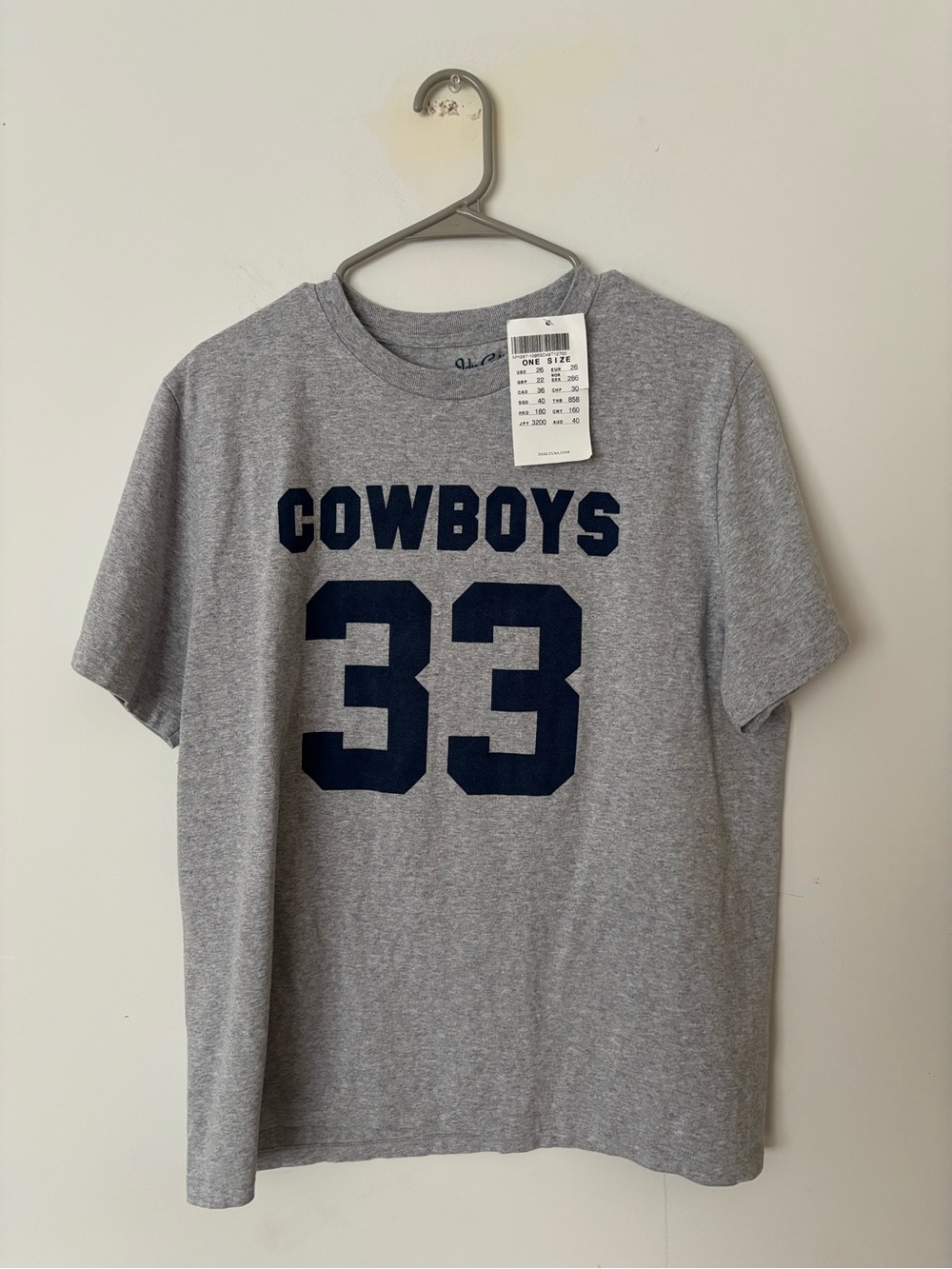 brand new! brandy melville grey & navy blue dallas cowboys 33 tee shirt 🏈